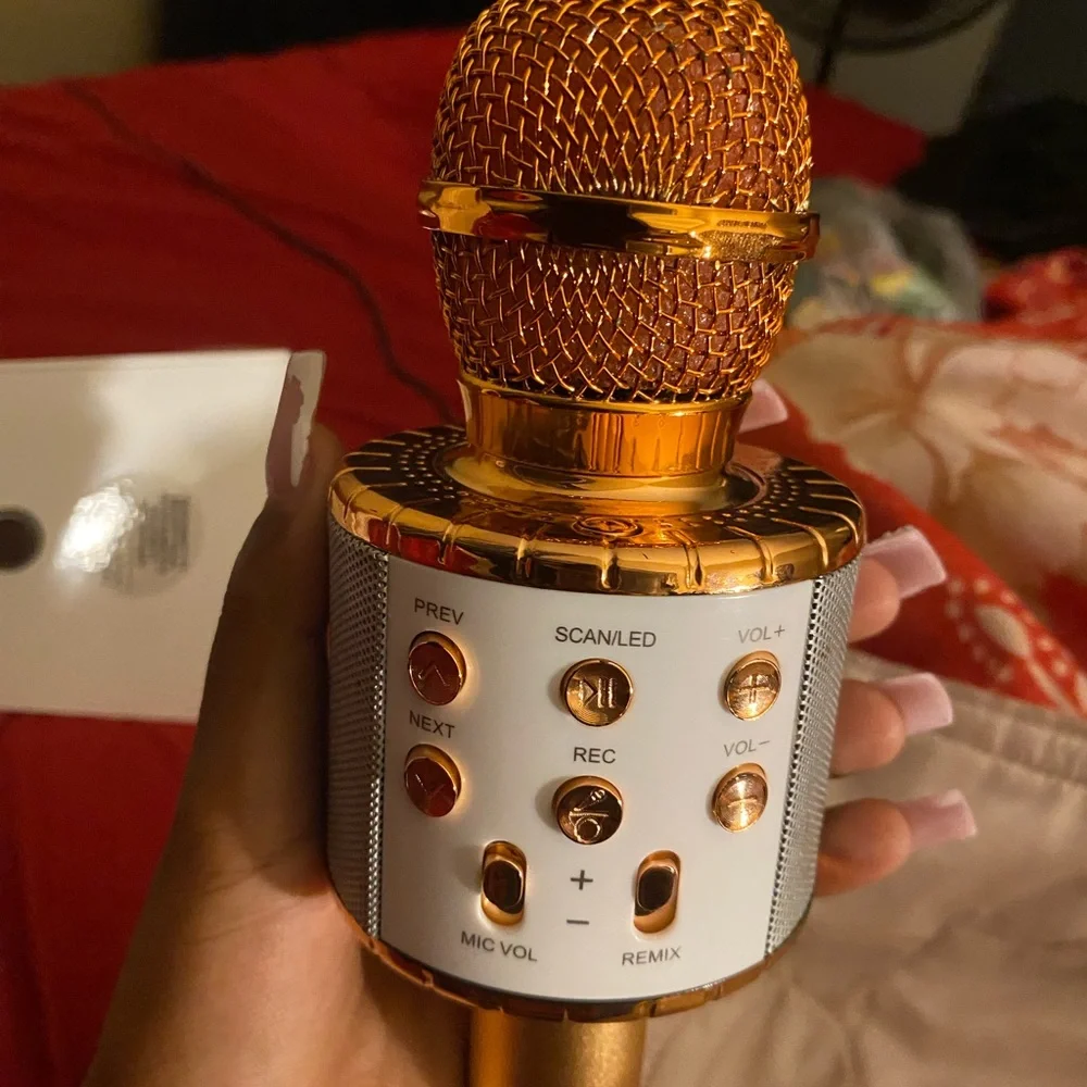 Gold Wireless Karaoke Microphone